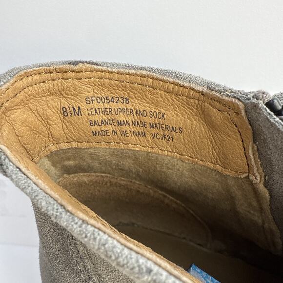 Sofft Aqua Portland Gray Suede Leather Boots Women’s Size 8.5 M Waterproof NWOB - Picture 3 of 10